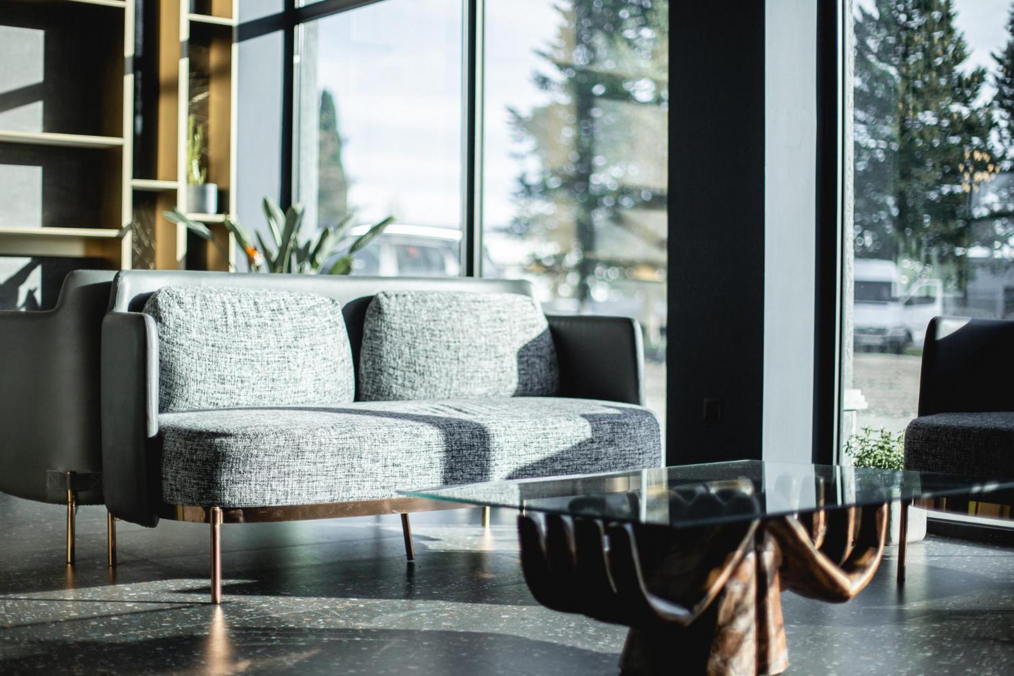 West Inn Georgia Kutaisi Exteriör bild